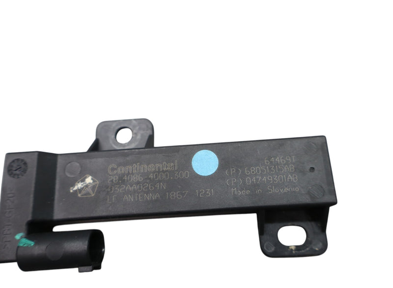 Load image into Gallery viewer, 17-21 Alfa Romeo Giulia 952 Keyless Entry Passive Control Module Antenna Oem