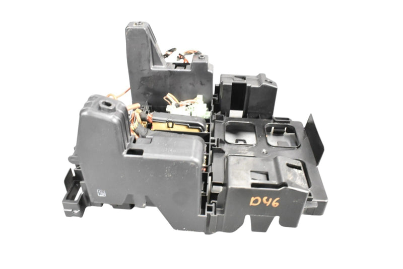 Load image into Gallery viewer, 11-18 Audi D4 A8 A8L Quattro Fuse Box Control Module Unit W/ Mount Bracket OEM