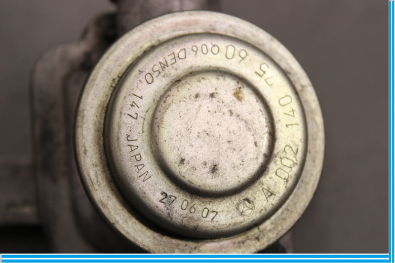 Load image into Gallery viewer, 03-12 Mercedes R230 SL500 SL55 CLK500 Engine Motor Air Valve Oem