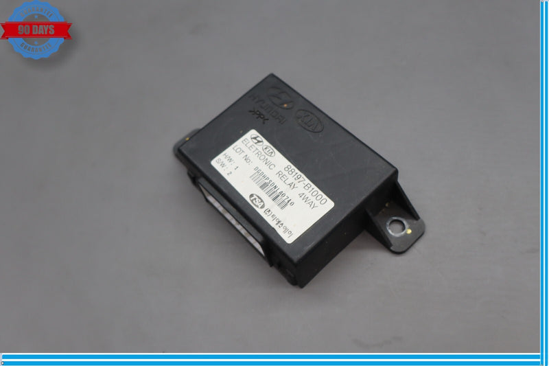 Load image into Gallery viewer, 15-20 Hyundai Genesis Front Right Side Seat 4way Relay Control Module Oem