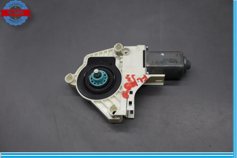 Load image into Gallery viewer, 10-18 Audi A8 Quattro Front Left Driver Side Door Window Regulator Motor OEM