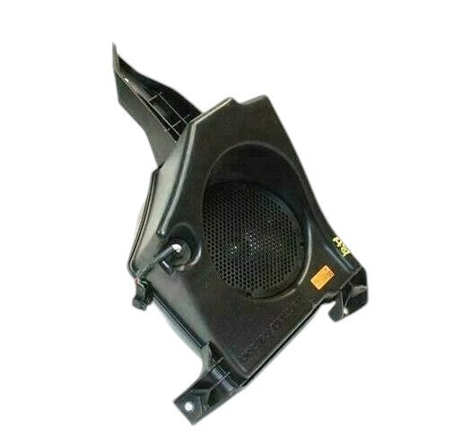 Load image into Gallery viewer, 06-11 Mercedes W164 ML350 ML500 Rear Harman Kardon Sub Woofer Subwoofer OEM