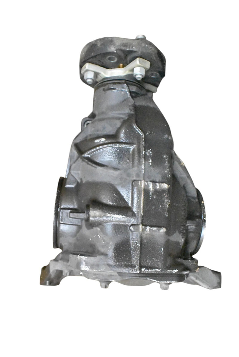 Load image into Gallery viewer, 08-16 Mercedes W207 C350 RWD Rear Differential Diff Axle Carrier 2.82 OEM