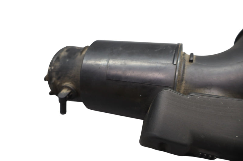 Load image into Gallery viewer, 11-15 Volkswagen Touareg VW Engine Engine Air Intake Hose Connector Pipe Oem