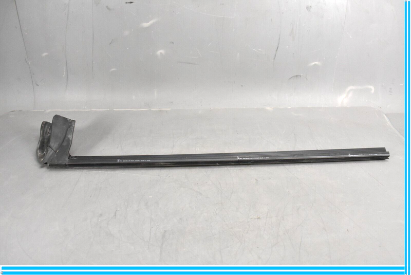Load image into Gallery viewer, 12-18 BMW 650i 640i F12 Front Right Passenger Side Door Whether Seat Oem
