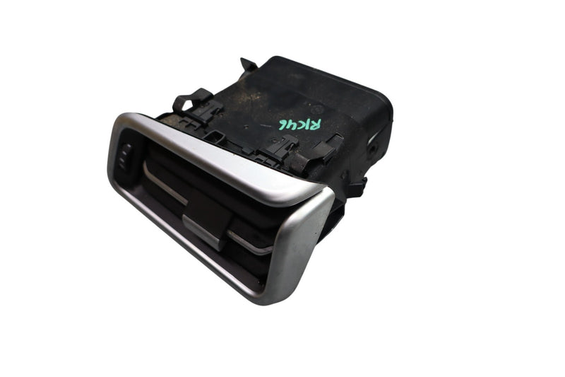 Load image into Gallery viewer, 14-20 Maserati Ghibli Right Passenger Side Dash Outer Ac Air Vent Grille Oem