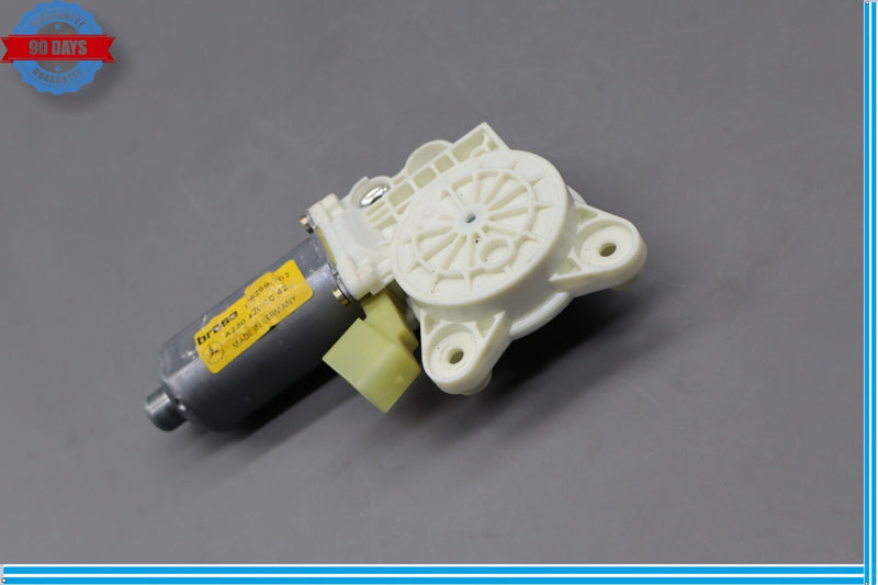 Load image into Gallery viewer, 03-12 Mercedes R230 SL500 Right Passenger Side Door Window Glass Motor Oem