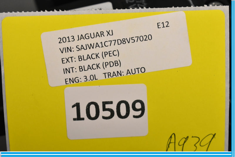 Load image into Gallery viewer, 10-15 Jaguar XJ XJL HVAC AC Air Conditioner Heater Blower Motor Oem