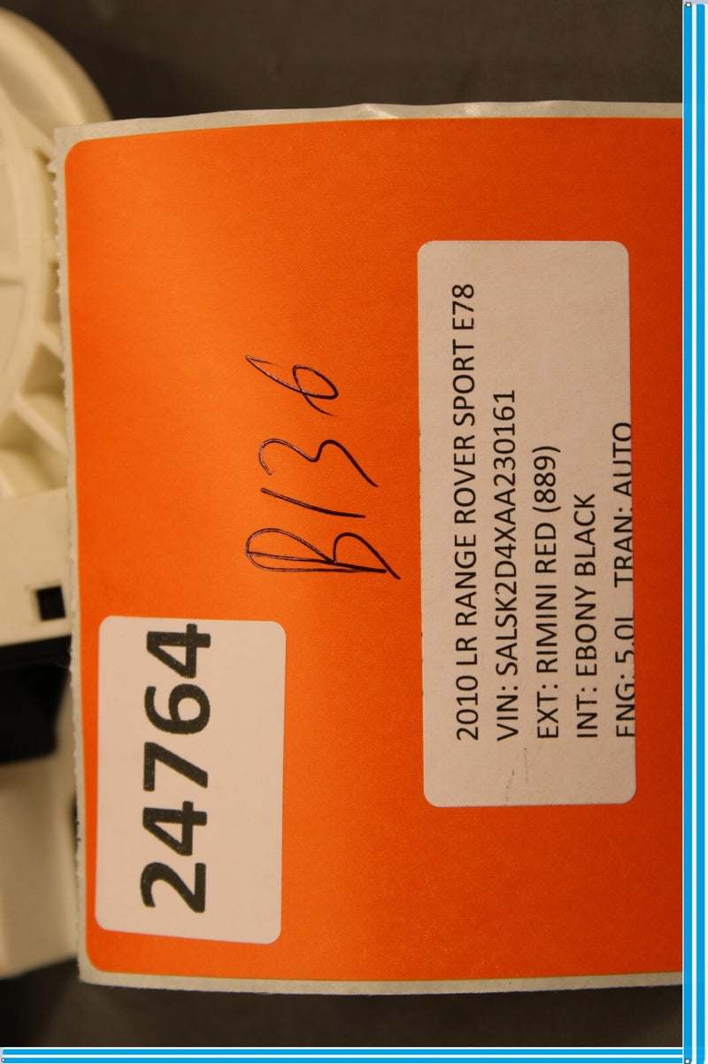 Load image into Gallery viewer, 10-13 LR Range Rover Sport Front Left Side Door Window Regulator Motor Oem
