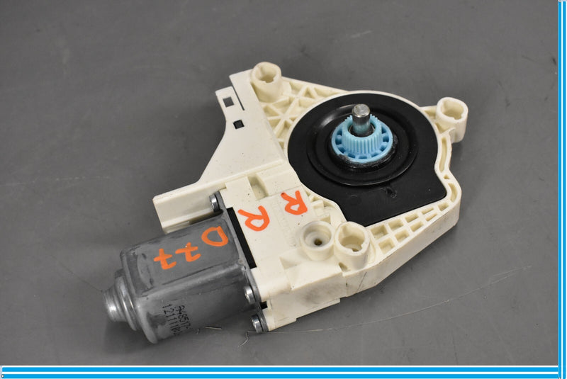Load image into Gallery viewer, 11-17 Volkswagen VW Touareg Rear Right Side Door Window Regulator Motor Oem