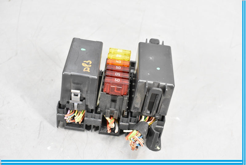 Load image into Gallery viewer, 03-12 Maserati Quattroporte Rear Trunk Positive Fuse Box Relay Junction Oem