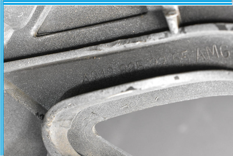 Load image into Gallery viewer, 10-13 Mercedes E350 E550 Front Bumper Cover Panel Assembly Oem