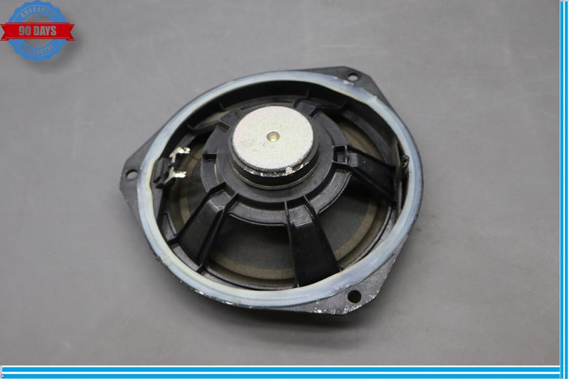 Load image into Gallery viewer, 14-17 Maserati Ghibli Front Right Passenger Side Door Audio Sound Speaker Oem