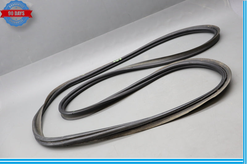 Load image into Gallery viewer, 13-16 Mercedes X166 GL550 Front Right Side Door Body Weatherstrip Seal Oem