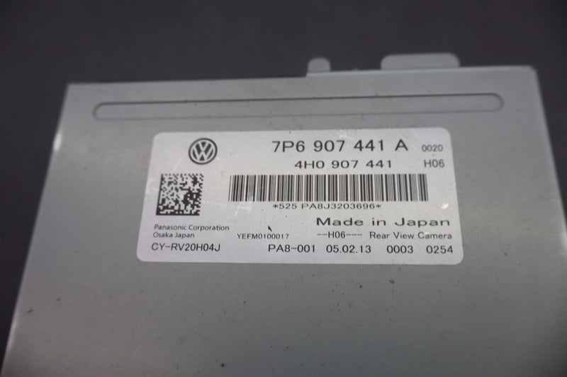 Load image into Gallery viewer, 11-16 Volkswagen VW Touareg Rear Reverse Camera Control Module Unit ECU Oem