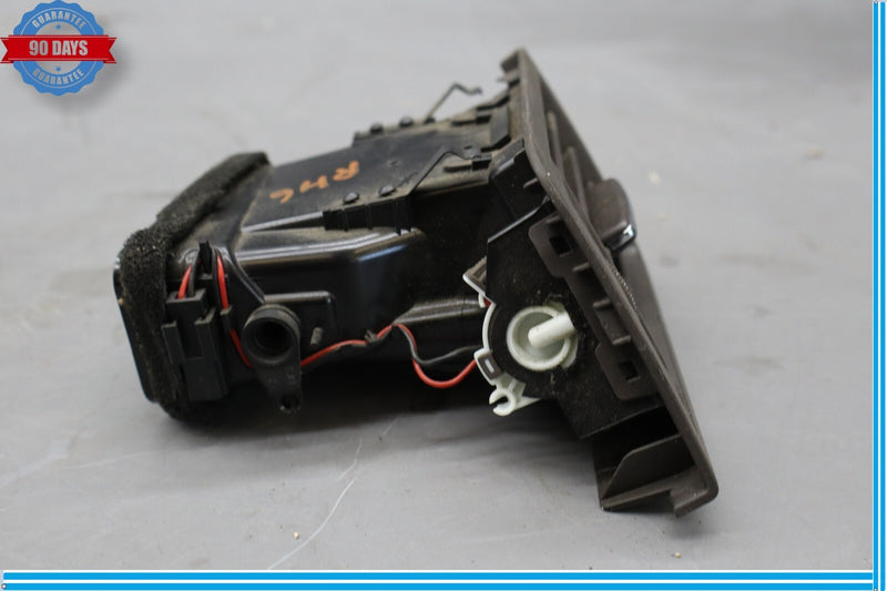 Load image into Gallery viewer, 10-13 Mercedes W207 E350 E550 Front Right Side Dashboard AC A/C Air Vent Oem