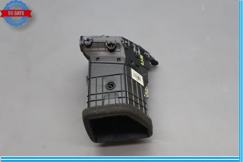 Load image into Gallery viewer, 15-20 Hyundai Genesis G80 Front Left Side Dash Inner Air Outlet Vent Trim Oem