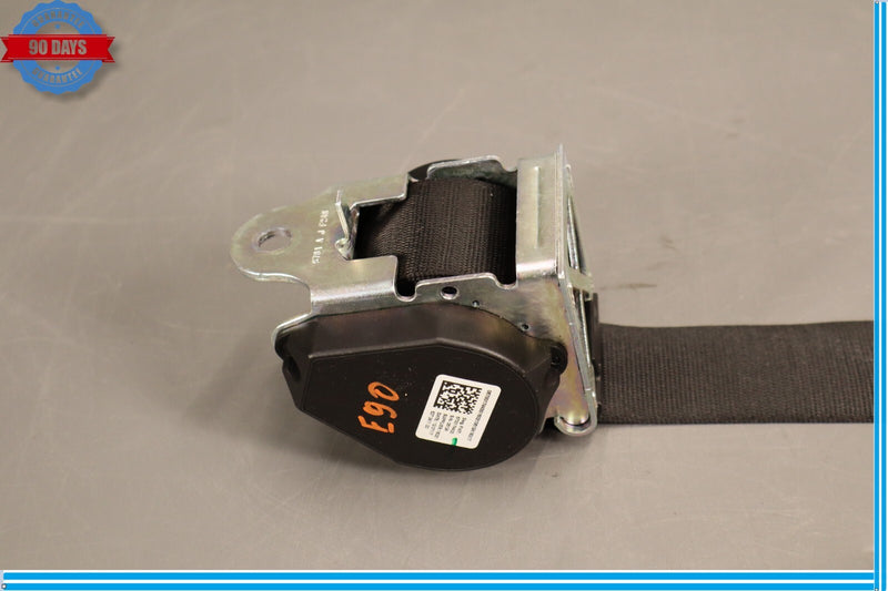 Load image into Gallery viewer, 14-18 Maserati Ghibli Rear Center Seat Belt Retractor 6700174400 Oem