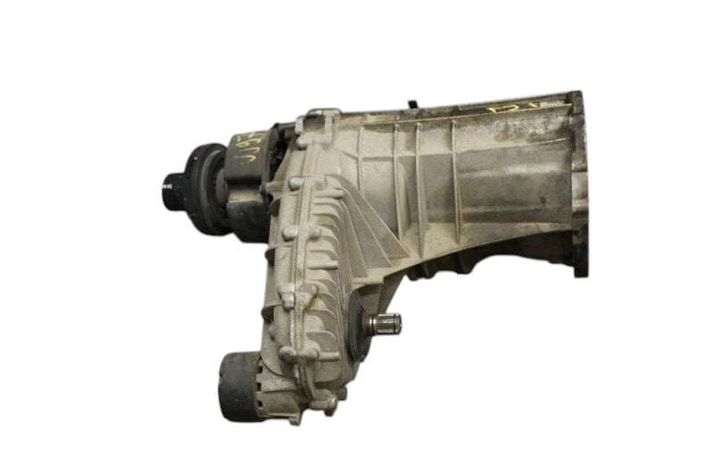 Load image into Gallery viewer, 11-17 Volkswagen VW Touareg Transfer Case Box Assembly 0BU341011R OEM