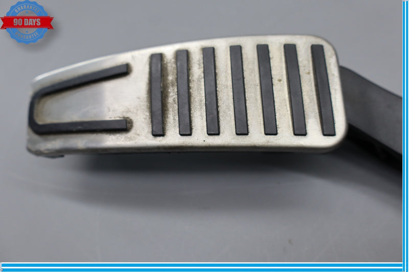 Load image into Gallery viewer, 14-21 Maserati Quattroporte Gas Throttle Accelerator Pedal 04861716AD Oem