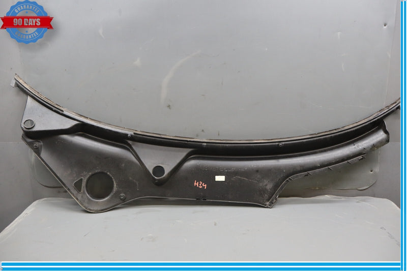 Load image into Gallery viewer, 10-16 Porsche Panamera 970 Front Windshield Window Cowl Vent Panel Oem