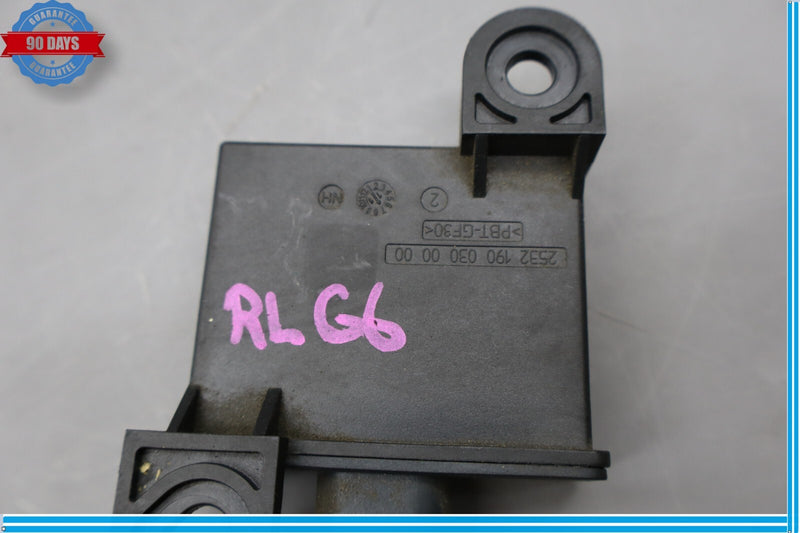 Load image into Gallery viewer, 11-18 Porsche Cayenne Rear Left Tire Pressure Monitor Sensor Module TPMS Oem