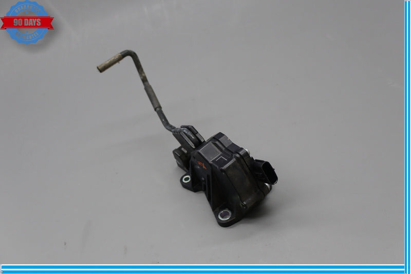 Load image into Gallery viewer, 07-12 Lexus XF40 LS460 Gas Acceleration Pedal Accelerator Sensor 78110-50010 Oem