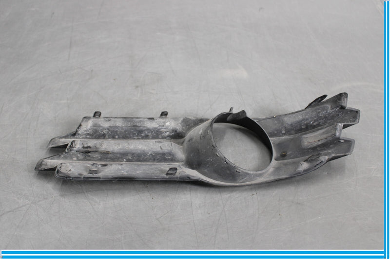 Load image into Gallery viewer, 06-12 Mercedes GL450 GL550 Front Right Passenger Side Fog Light Grille Oem