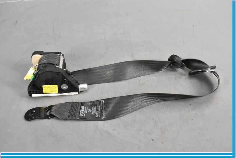 Load image into Gallery viewer, 03-12 Maserati Quattroporte M139 Front Right Passenger Side Seat Seatbelt Oem