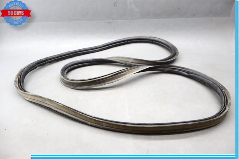 Load image into Gallery viewer, 2012 Fiat 500 Pop Rear Windshield Windscreen Rubber Seal Gasket Oem