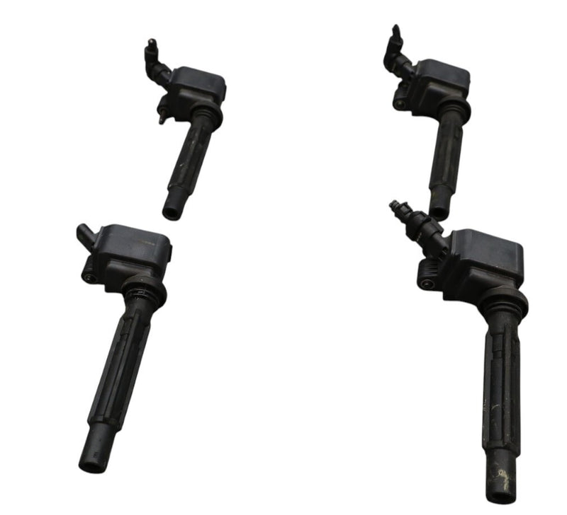 Load image into Gallery viewer, 17-21 Alfa Romeo Giulia 952 2.0L Gas Engine Motor Ignition Coil Set of 4 Oem