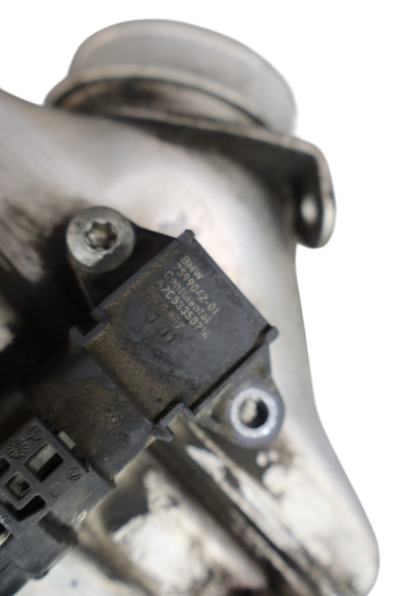 Load image into Gallery viewer, 08-19 BMW F10 550i 650i 750i X6 4.4L V8 Right Side Turbocharger Intercooler Oem