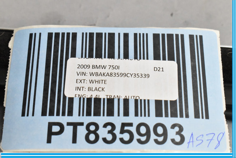 Load image into Gallery viewer, 09-15 BMW 750i 750Li F01 F02 Rear Right Inner Window Channel Cover 7206450 Oem