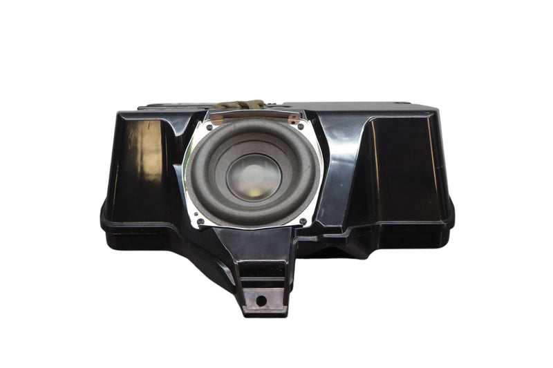 Load image into Gallery viewer, 03-19 Maserati Quattroporte M139 Front Bose Subwoofer Sound Speaker Oem