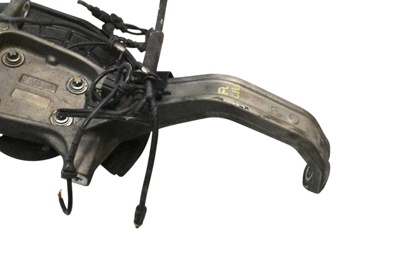 Load image into Gallery viewer, 14-21 Maserati Quattroporte SQ4 Ghibli Front Left Driver Spindle Knuckle Oem