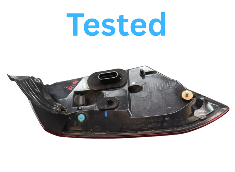 Load image into Gallery viewer, 14-20 Maserati Ghibli M157 Rear Right Passenger Side Outer Tail Light Lamp Oem