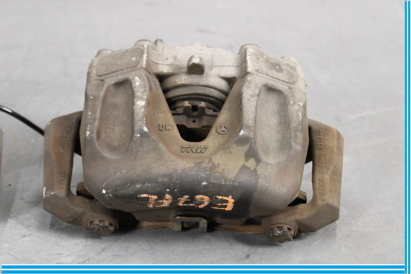 Load image into Gallery viewer, 06-12 Mercedes E350 C250 W204 Front Right & Left Side Brake Caliper Calipers Oem