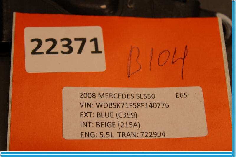 Load image into Gallery viewer, 03-12 Mercedes R230 SL550 Right Side Convertible Roof Top Latch Catch Lock Oem