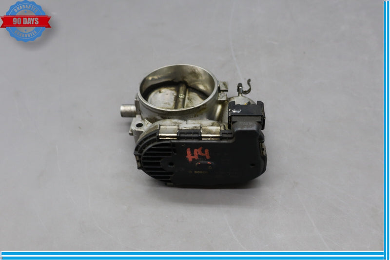 Load image into Gallery viewer, 03-12 Mercedes R230 SL500 Air Inlet Engine Throttle Body 1131410125 Oem