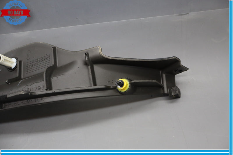Load image into Gallery viewer, 14-17 Maserati Quattroporte Front Left Side Interior Step Coating Trim Panel Oem