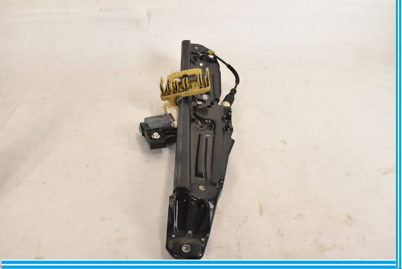 Load image into Gallery viewer, 09-15 BMW 750i 750Li F01 F02 Rear Left Driver Window Regulator W/ Motor Oem