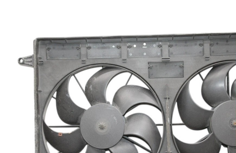 Load image into Gallery viewer, 04-08 Maserati Quattroporte M139 Radiator Cooling Fan Motor Assembly 022760 Oem