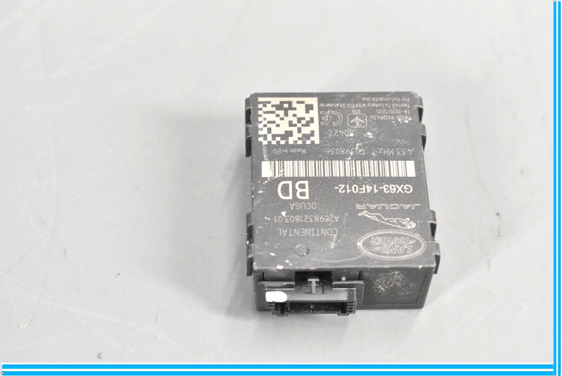Load image into Gallery viewer, 18-20 Jaguar E-Pace Tire Pressure Control Module TPMS Unit Oem
