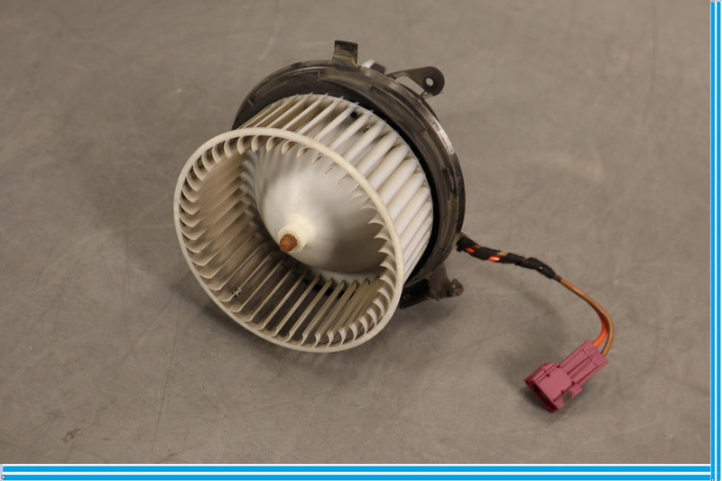 Load image into Gallery viewer, 10-16 Mercedes E350 E500 E550 Heater Blower Motor Fan Assembly Oem