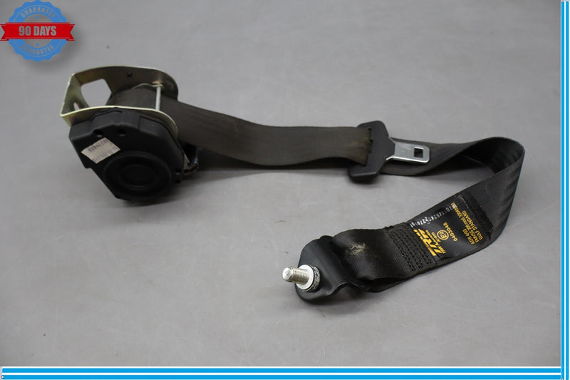 Load image into Gallery viewer, 05-08 Maserati Quattroporte M139 Rear Center Seat Belt Seatbelt 33045981 Oem