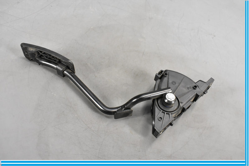 Load image into Gallery viewer, 09-11 Jaguar XF Engine Acceleration Gas Pedal Accelerator Oem