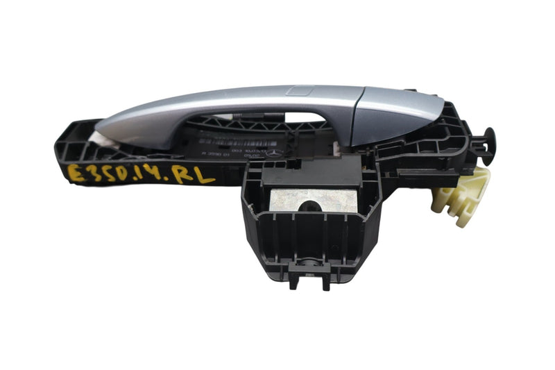 Load image into Gallery viewer, 12-16 Mercedes GL450 X166 Rear Left Side Exterior Door Handle A2047602534 Oem