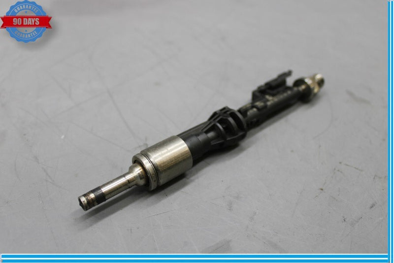 Load image into Gallery viewer, 12-18 BMW 320i 328i 528i F30 Fuel Injector 13647597870 Oem