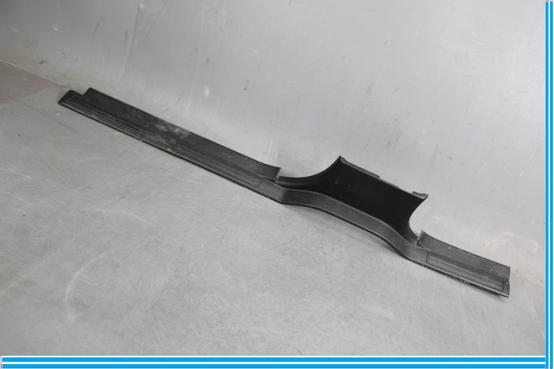 Load image into Gallery viewer, 06-13 Land Rover Range Rover Sport Right Side Door Sill Scuff Plate Trim Oem