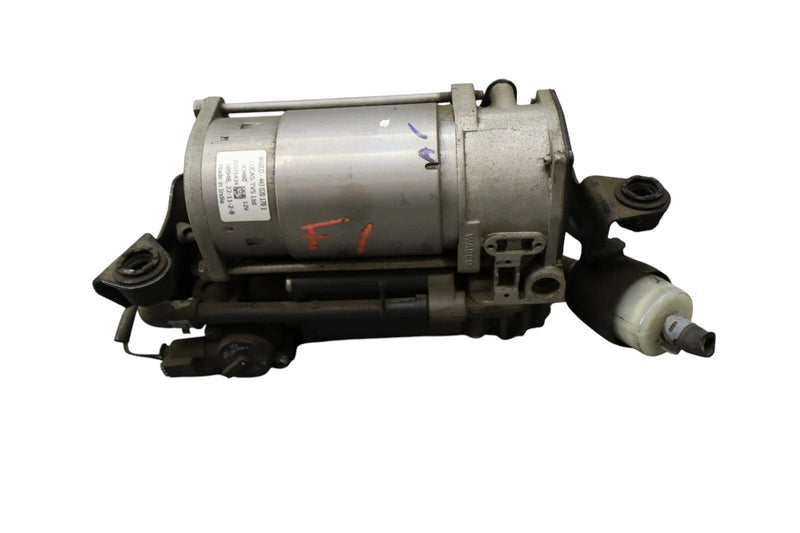 Load image into Gallery viewer, 10-18 Mercedes CLS550 Airmatic Air Suspension Compressor Pump A2123200104 Oem
